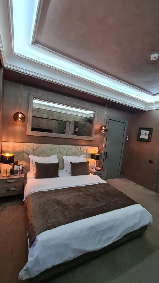 Home Boutique Hostel باكو المظهر الخارجي الصورة