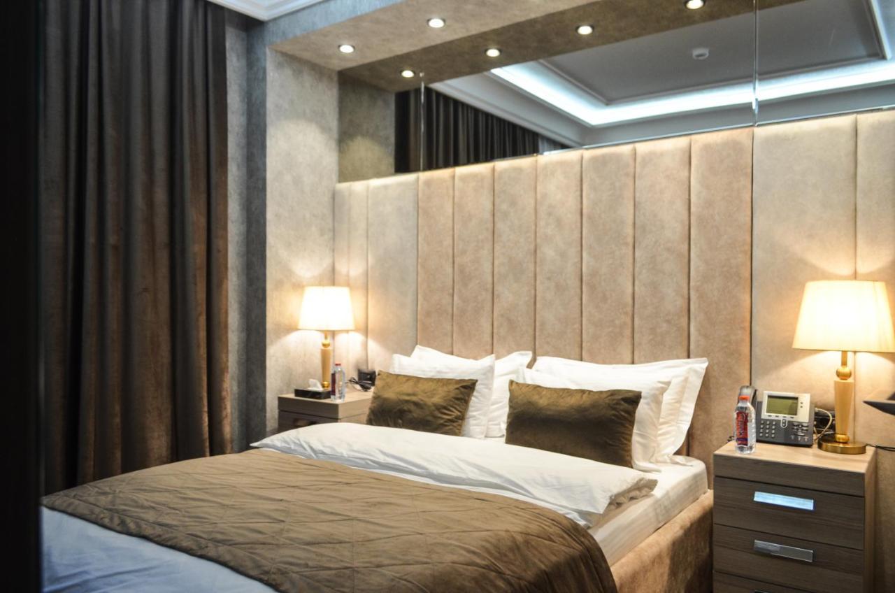 Home Boutique Hostel باكو المظهر الخارجي الصورة