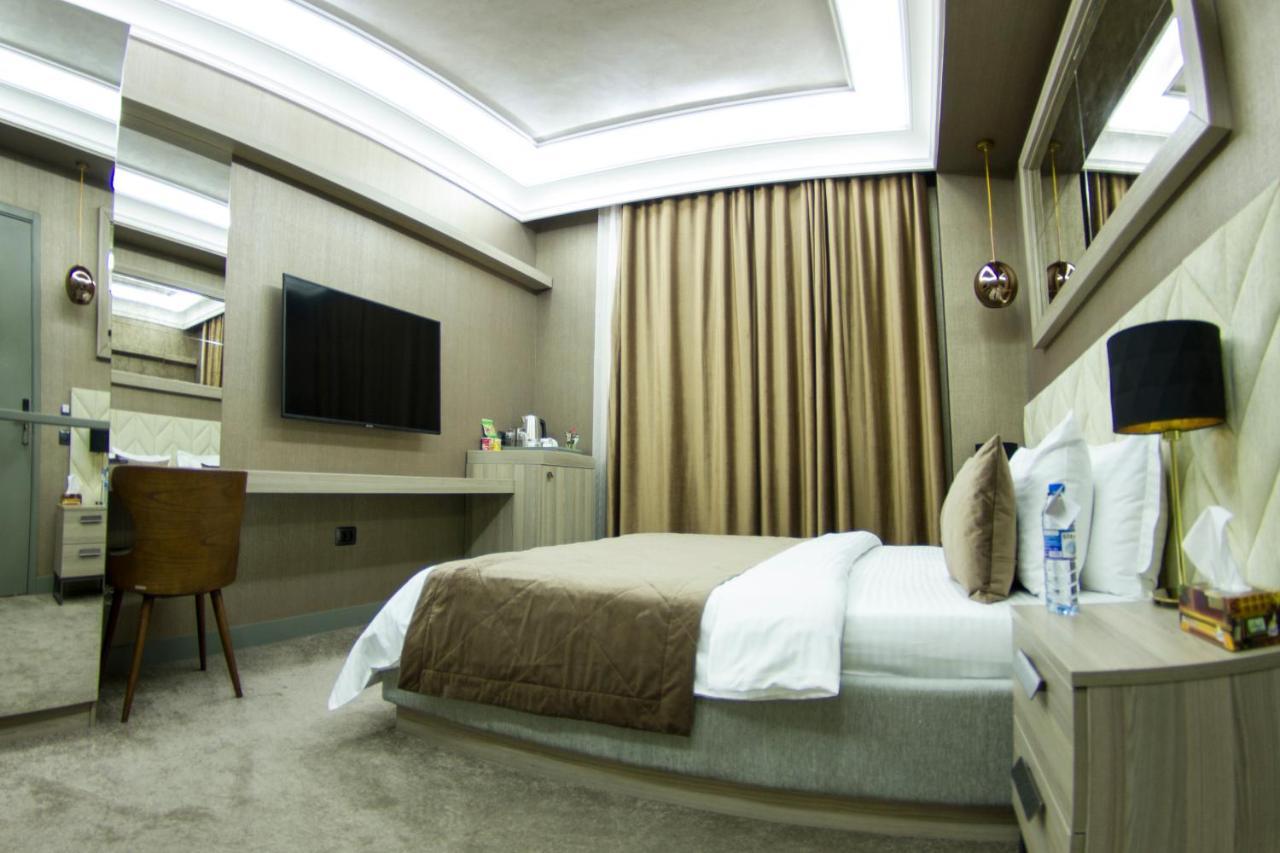 Home Boutique Hostel باكو المظهر الخارجي الصورة