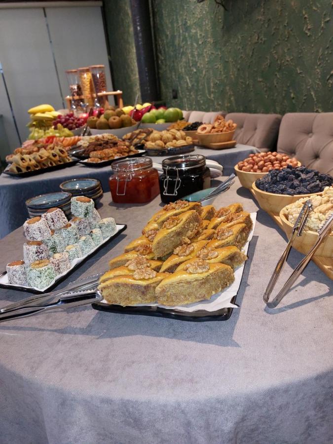 Home Boutique Hostel باكو المظهر الخارجي الصورة
